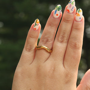 Wavy Baby Ring in Gold