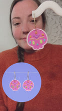 Load and play video in Gallery viewer, Dead Ringer in Pink