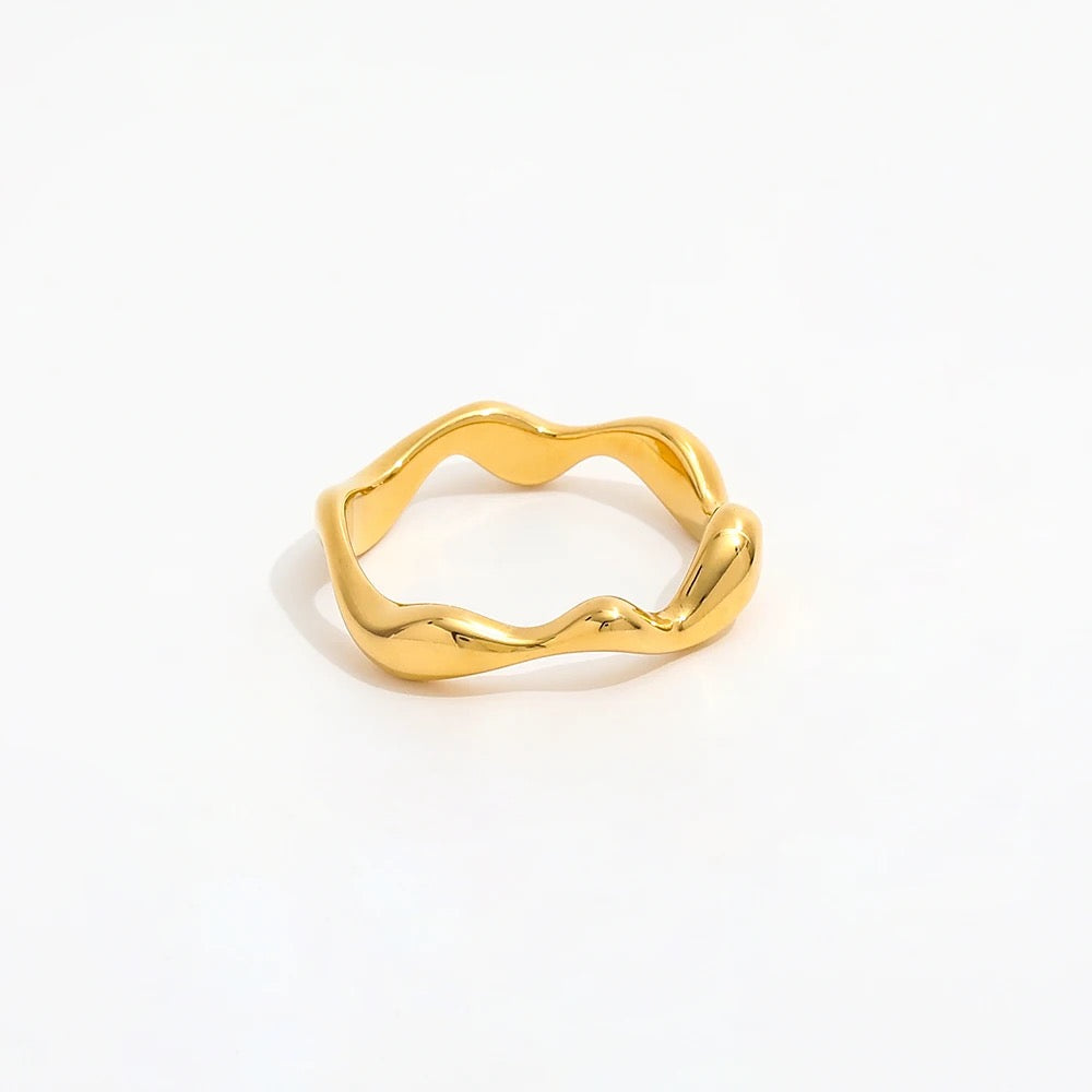 Wonky Squiggle Ring